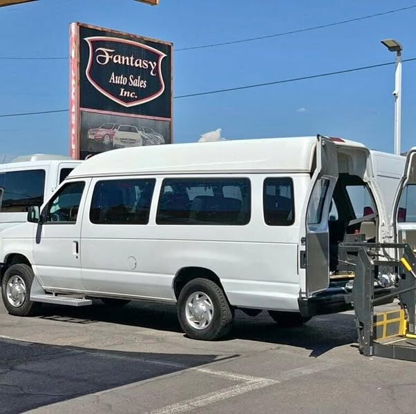 2013 Ford econoline cargo van - Handicap van mobility wheelchair