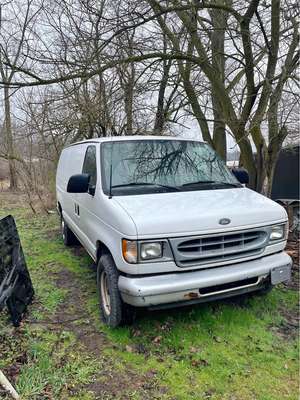 2001 Ford Econoline E250 Cargo - Van
