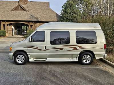 2006 Ford Econoline - Van