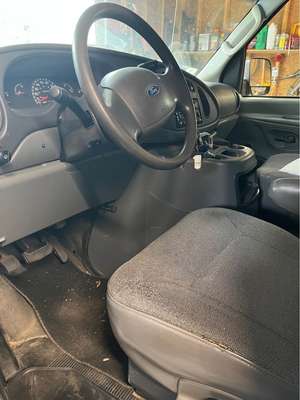 2003 Ford Econoline E250 Cargo - Van