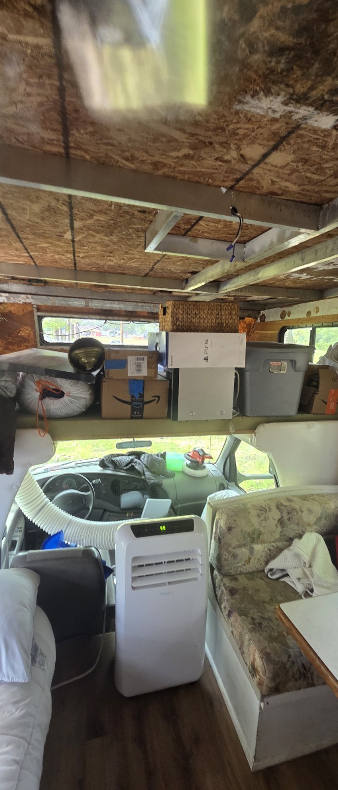 1999 Ford Econoline Super Duty E450 SUPER DUTY CUTAWAY VAN...