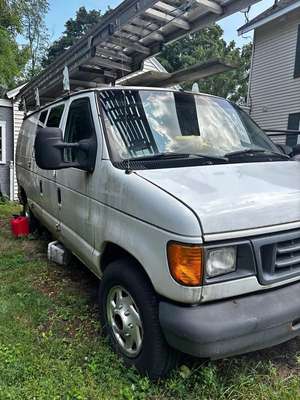 2003 Ford Econoline