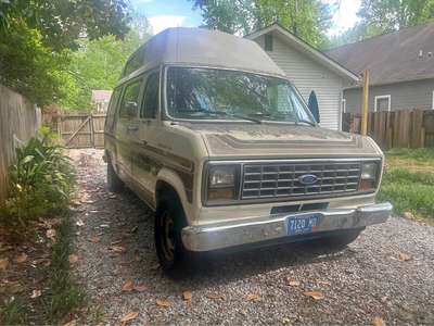 1990 Ford Econoline E150 Cargo - Van