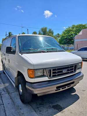 2007 Ford Econoline E250 Cargo - Van