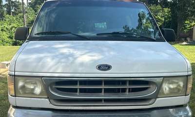 1999 Ford Econoline E350 Cargo - Van