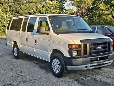 2013 Ford Econoline E350 Super Duty Cargo - Van