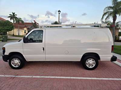 2013 Ford Econoline E150 Cargo - Van