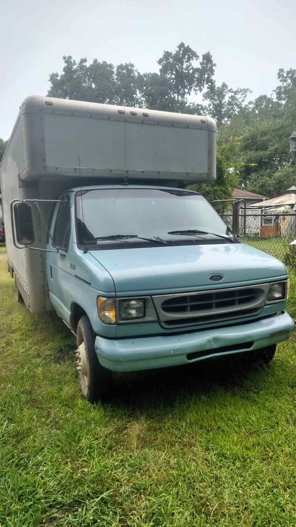 1998 Ford Econoline E350 Cargo