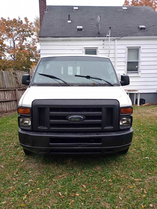 2011 Ford Econoline - Van