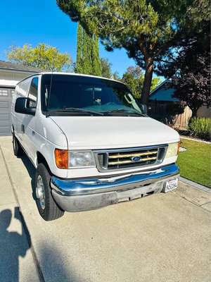 2006 Ford Econoline E250 Cargo - Van