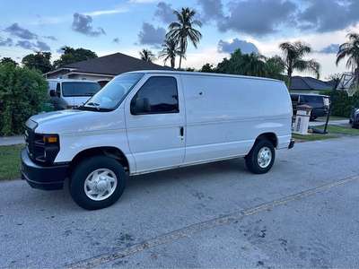 2008 Ford Econoline E250 Cargo - Van