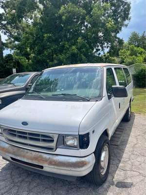 2002 Ford Econoline - Van