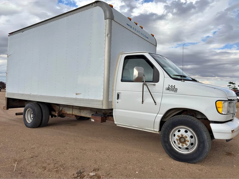 1997 Ford Econoline E350 Cargo - Cutaway Van