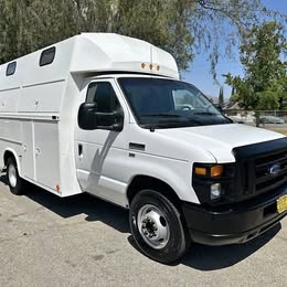 2009 Ford Econoline E-350 KUV Cutaway Utility Van
