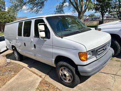2006 Ford Econoline E350 Super Duty Cargo - Van