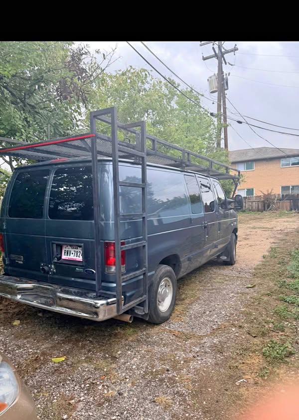 2014 Ford Econoline E250 Cargo - Van