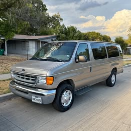 2003 Ford Econoline E-350 Superduty XL V10