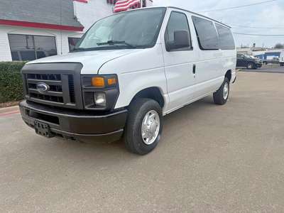 2011 Ford Econoline E350 Super Duty Passenger - Van
