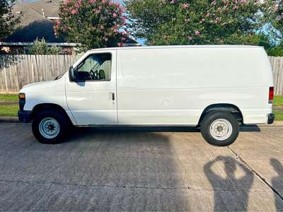 2012 Ford Econoline E250 Cargo - 250 v8