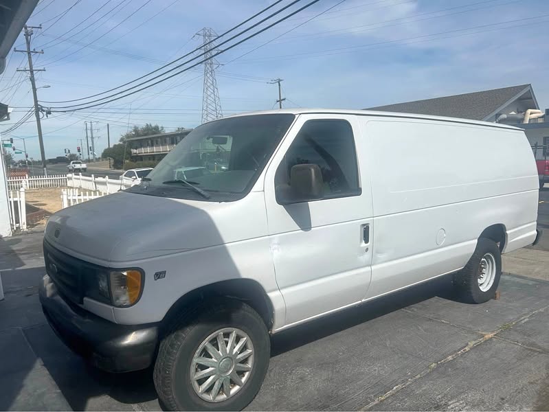 2003 Ford Econoline - Van