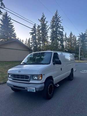 2007 Ford Econoline E350 Cargo - Extended Van