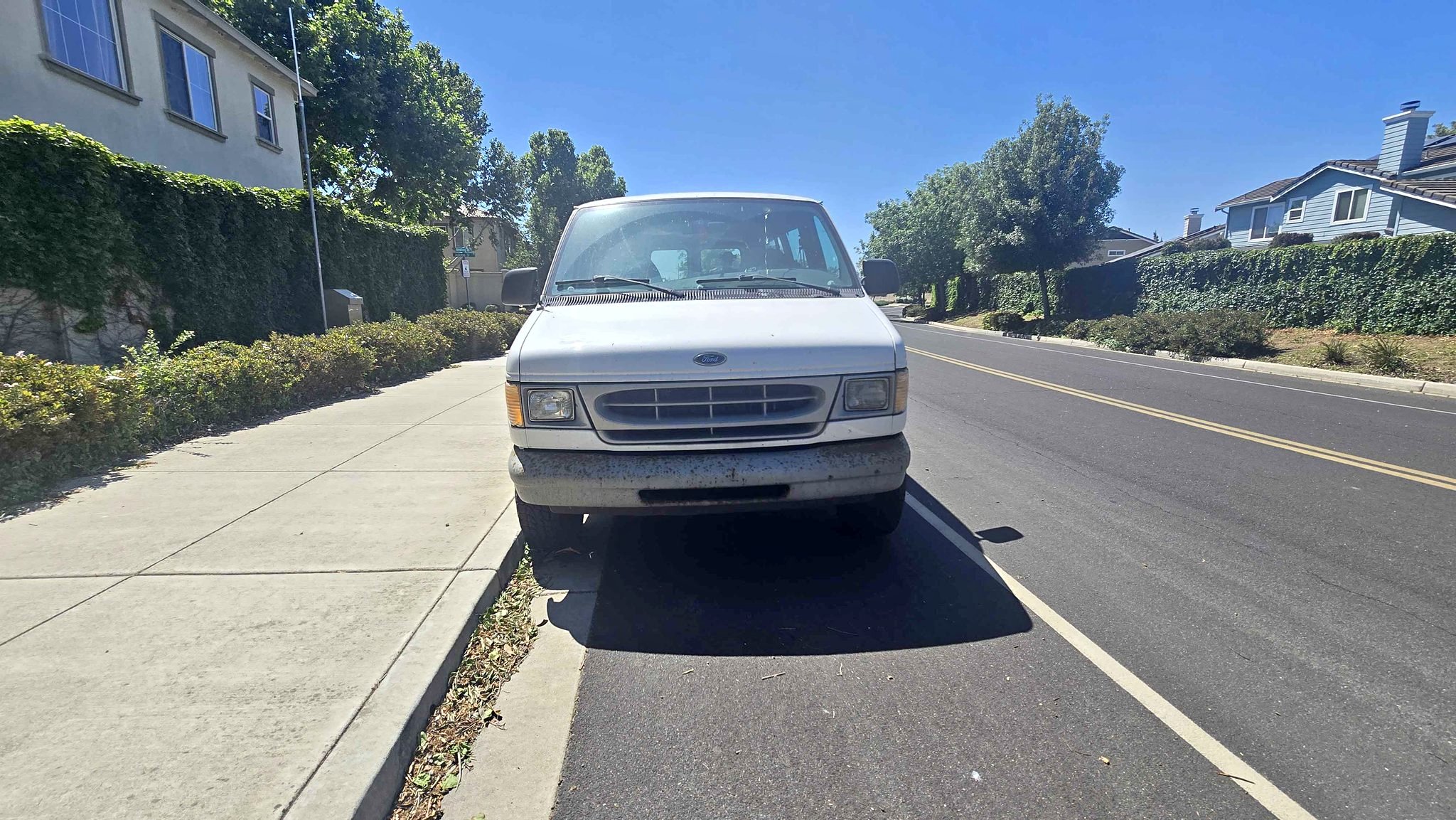1999 Ford Econoline E350 Super Duty Cargo - Van
