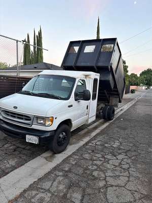 2001 Ford Econoline E350 Super Duty Cargo