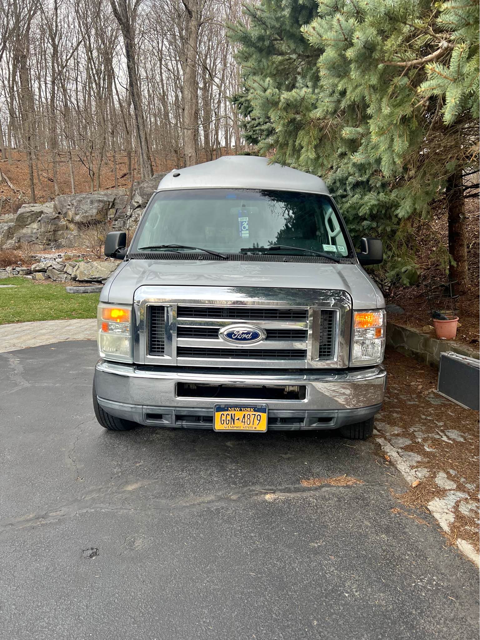 2011 Ford Econoline E150 Cargo - Tuscany