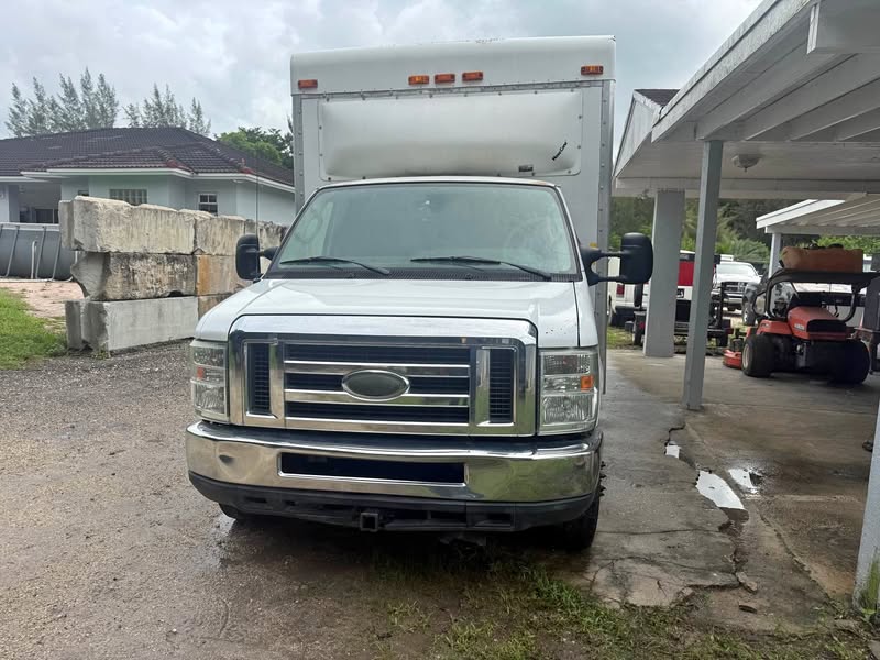 2014 Ford Econoline E350 Cargo