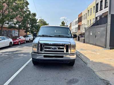 2008 Ford Econoline E350 Super Duty Passenger