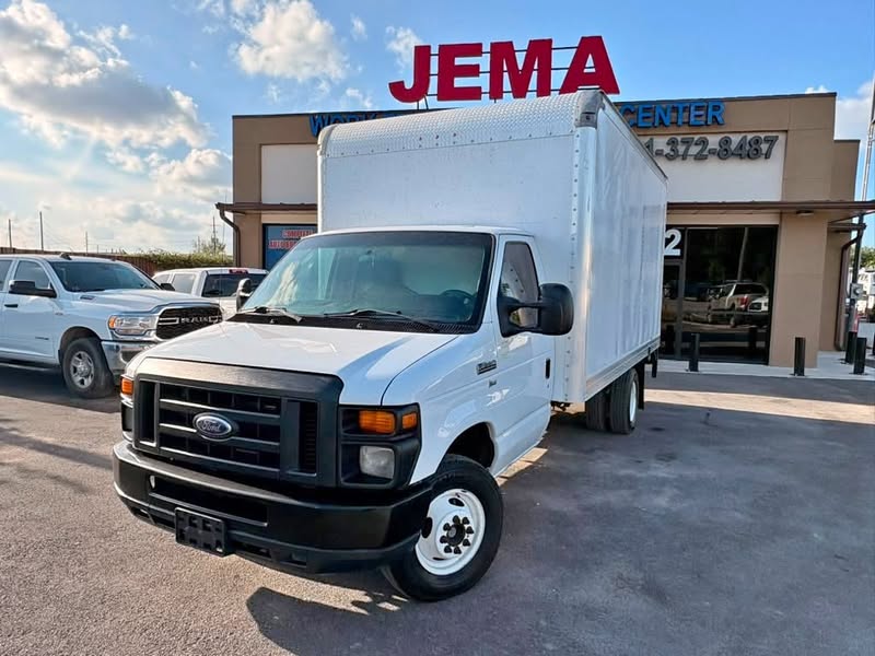 2012 Ford ECONOLINE 350