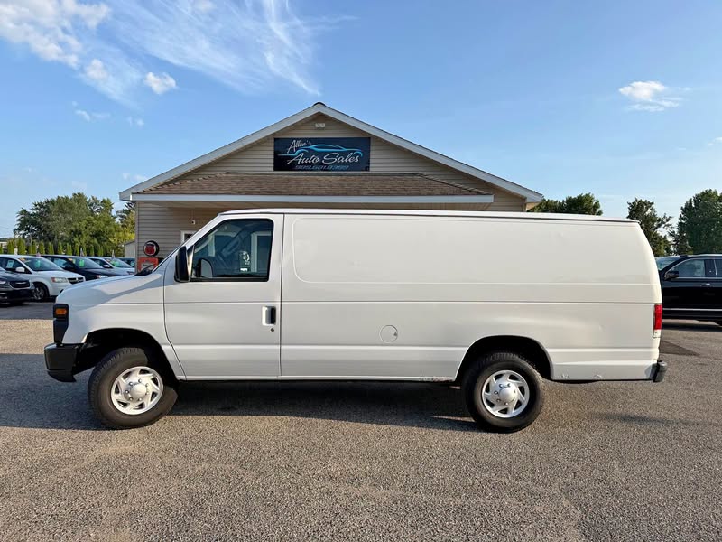 2013 Ford Econoline E250 Cargo - Extended Van