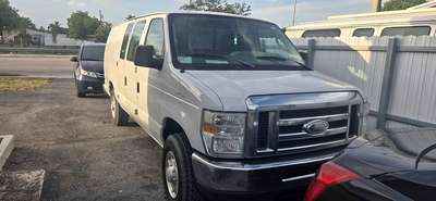 2014 Ford Econoline E350 Super Duty Cargo - Van