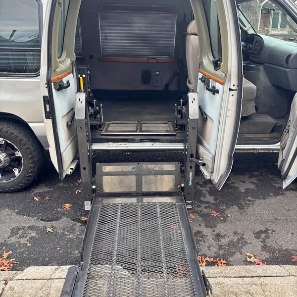 2008 Ford Econoline