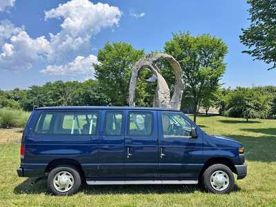2013 Ford Econoline E150 Passenger - Van