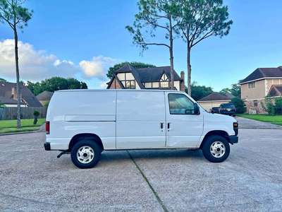 2012 Ford Econoline E250 Cargo - 250