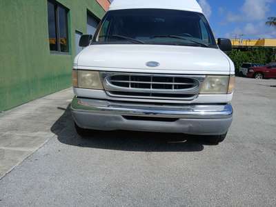 2000 Ford Econoline E150 Passenger - Van