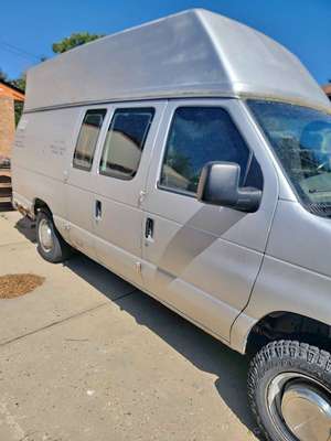 2006 Ford Econoline E250 Cargo - Van