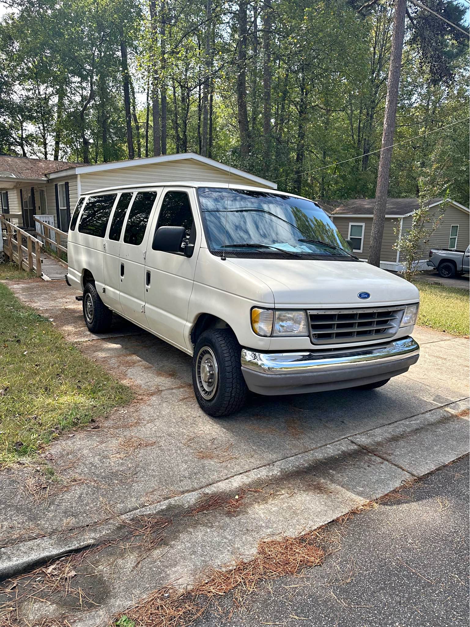 1994 Ford Econoline E350 Super Duty Cargo - Van
