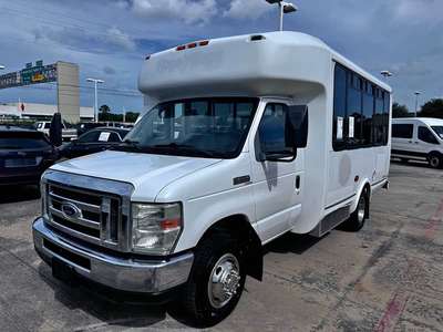 2013 Ford Econoline E350 Super Duty Cutaway - Van Cab-Chassis 2D