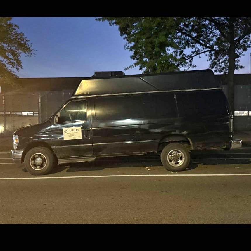 2001 Ford Econoline - Van