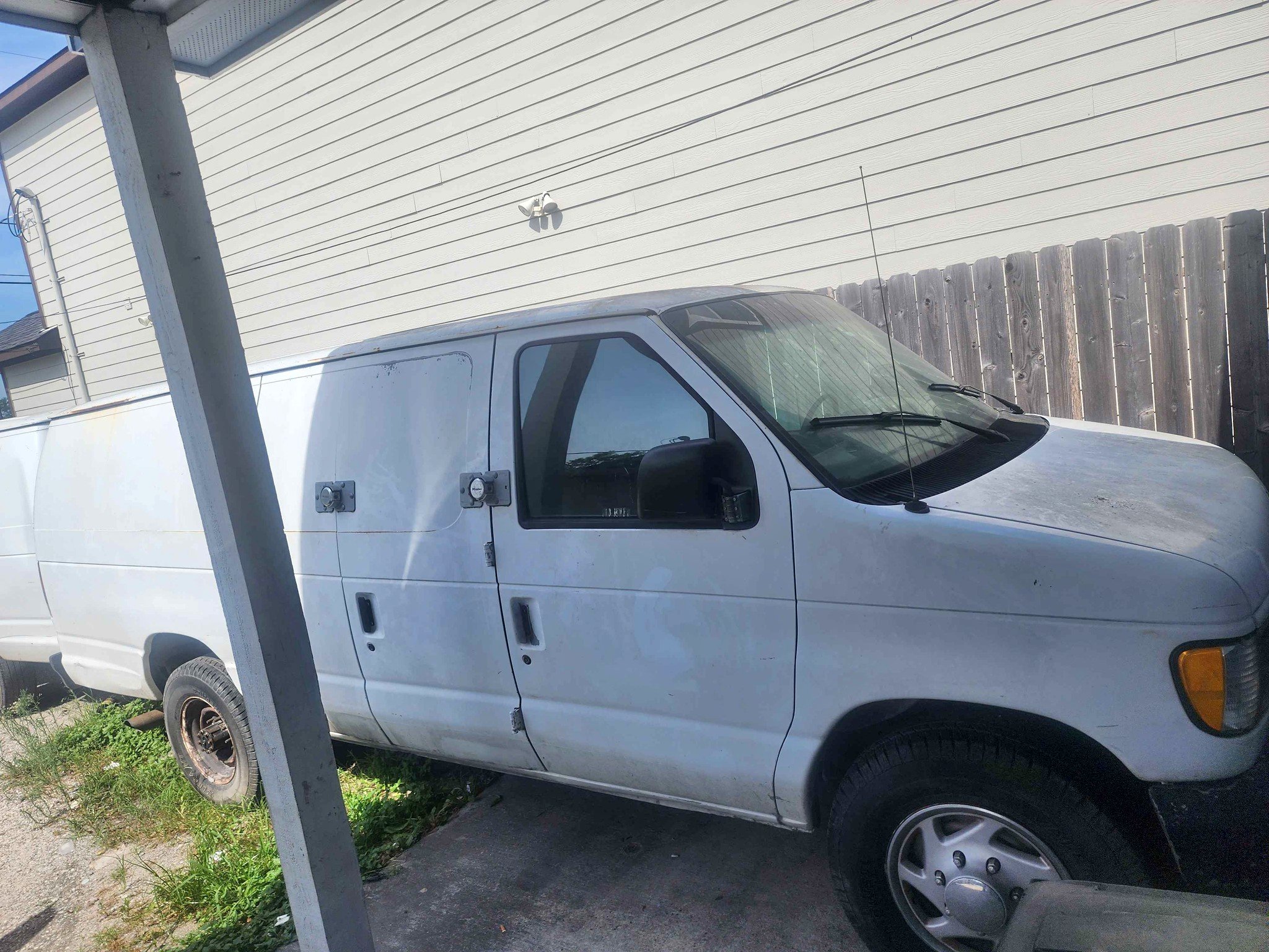 1995 Ford Econoline E350 Super Duty Cargo - Van