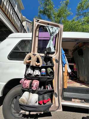 1997 Ford Econoline E150 Passenger - Van
