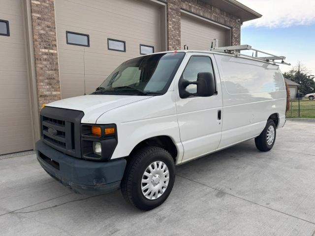 2014 Ford Econoline Van 3D