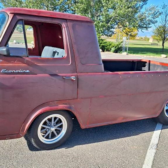 1961 Ford Econoline - Super Van