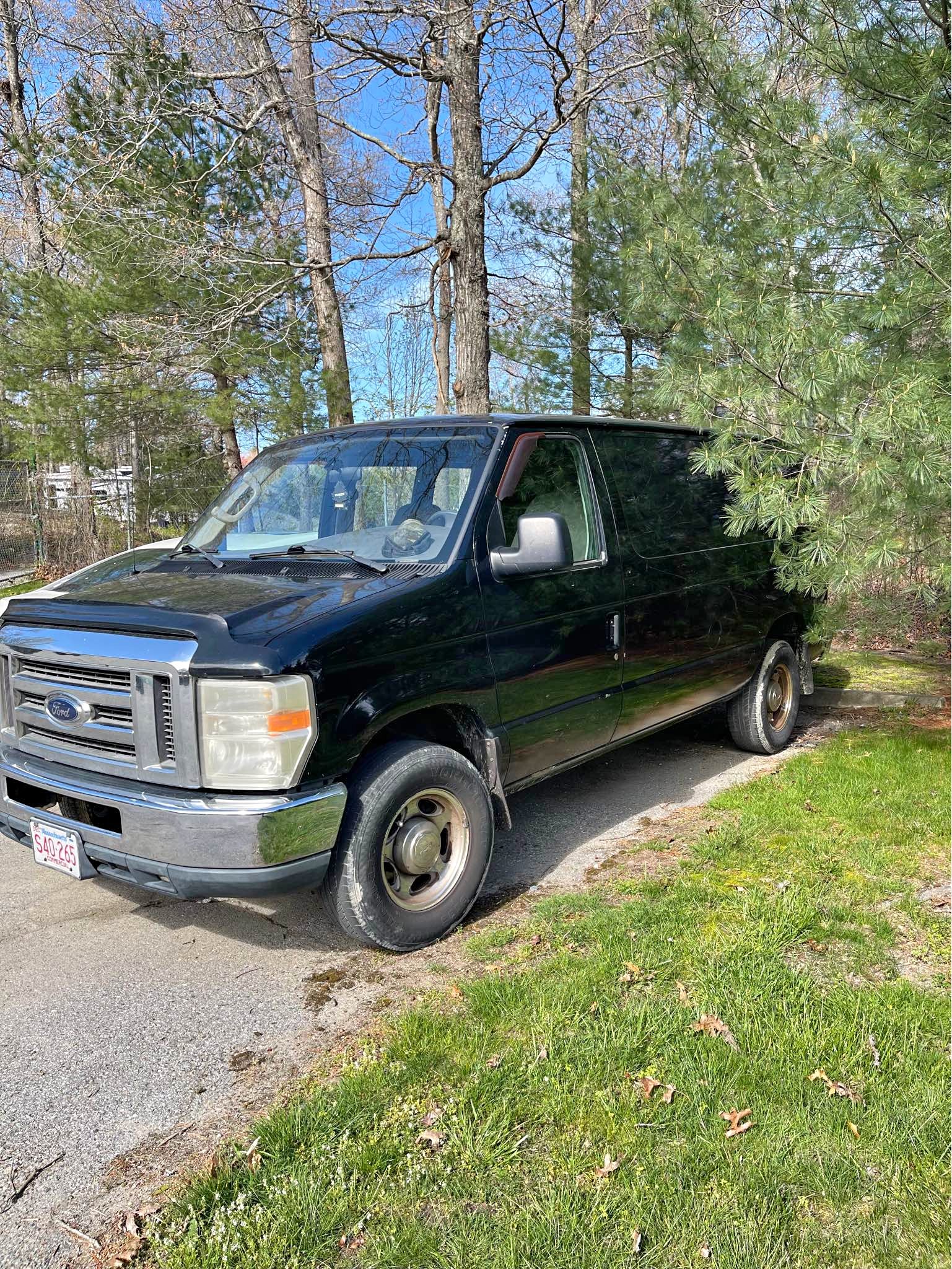 2008 Ford Econoline E250 Cargo - Van