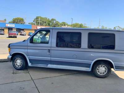 1996 Ford Econoline - Club wagon
