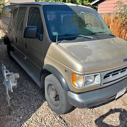 1999 Ford Econoline E-350
