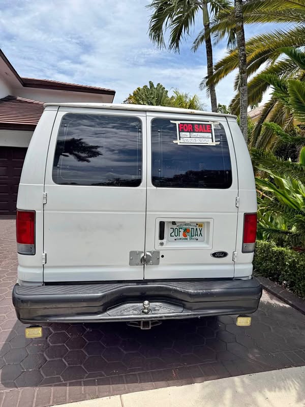 2006 Ford Econoline