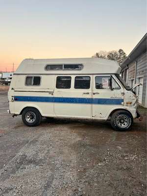 1973 Ford Econoline - Extended Van